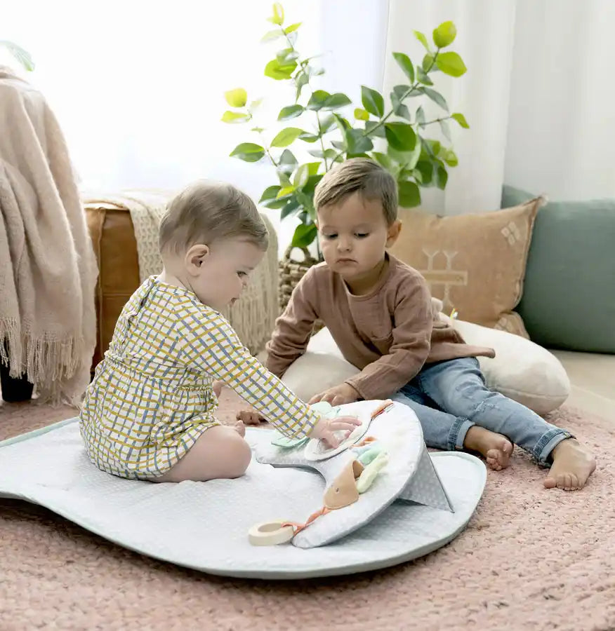 Ingenuity Cozy Prop 4-in-1 Sit Up & Activity Mat