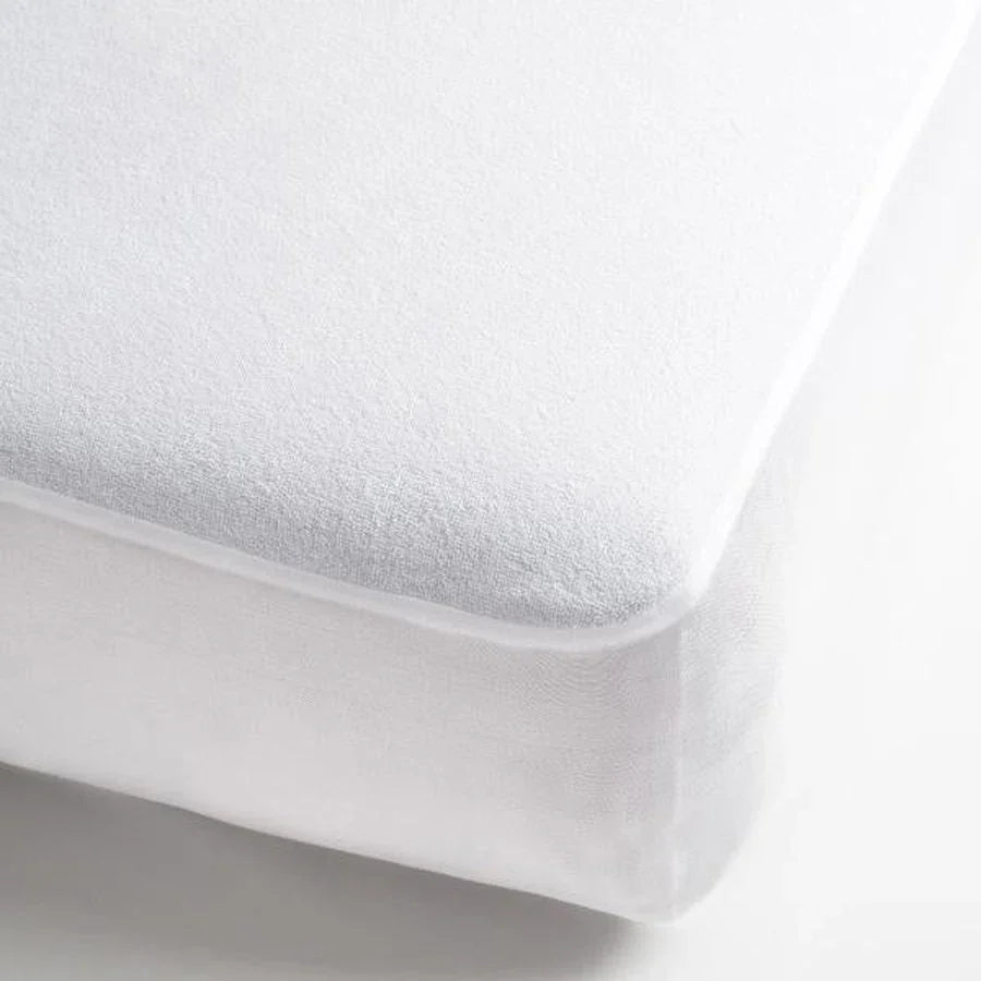 Moon Water Proof Mattress Protector