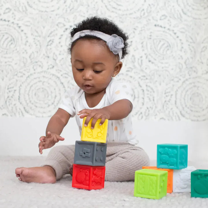 Infantino - Squeeze & Stack Block Set - 8pcs