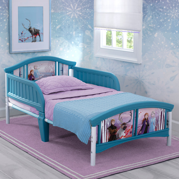 Delta Children - Frozen Toddler Bed